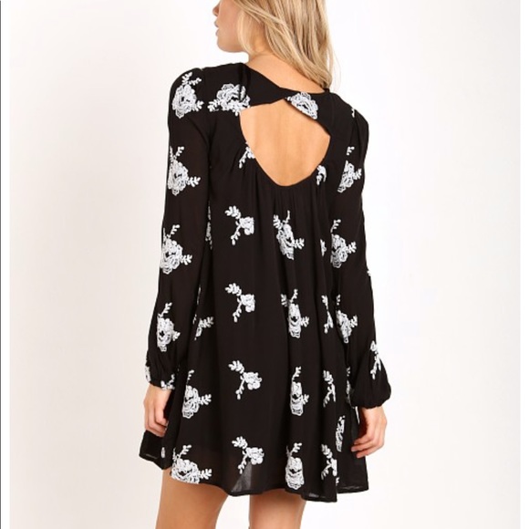 Free People Emma Embroidered Dress NWT! - Picture 3 of 7